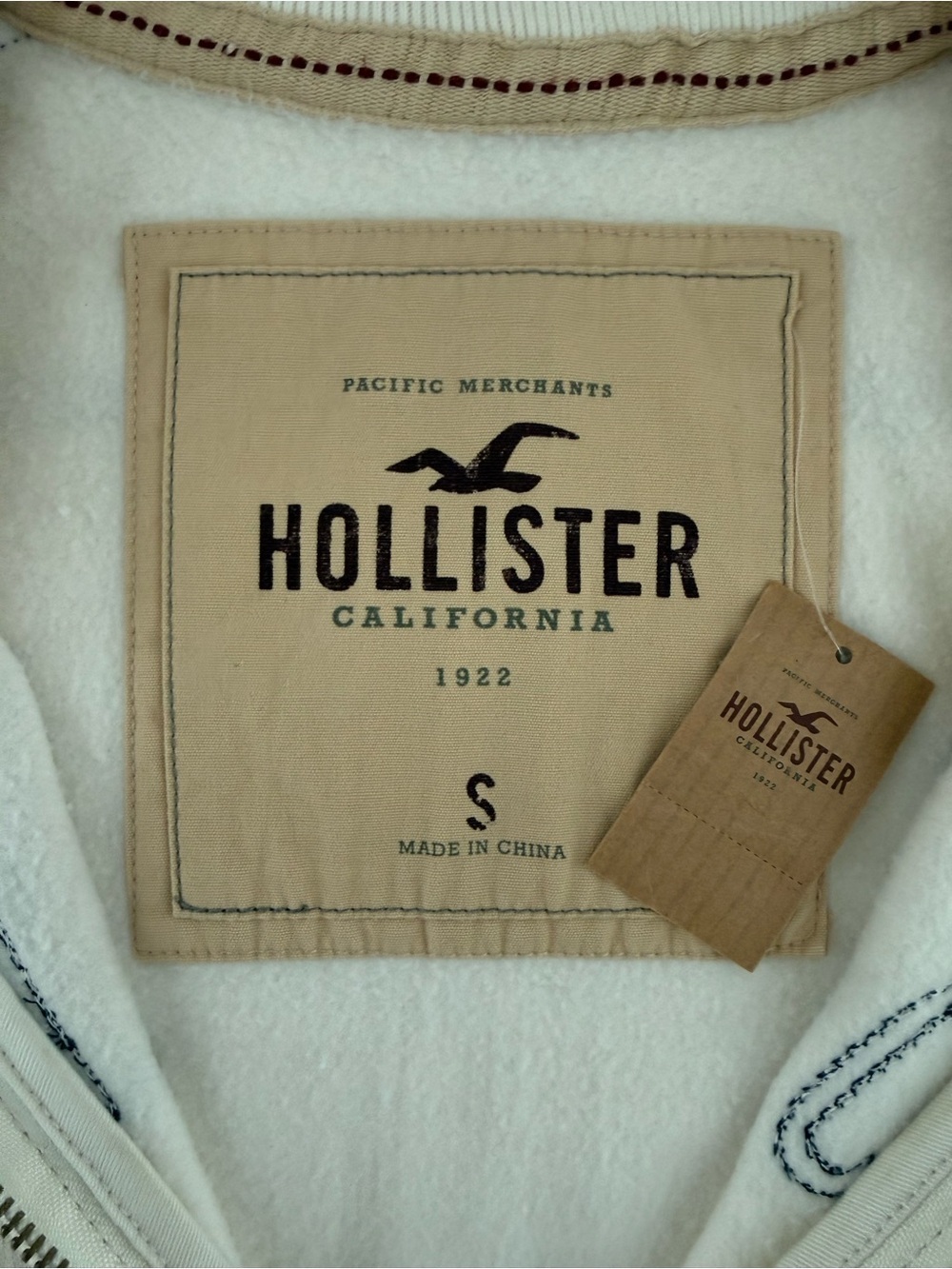 NWT Authentic 2000s Hollister Full Zip Jacket Men’s Small - Picture 3 of 7